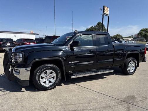 2017 GMC Sierra 1500 SLE