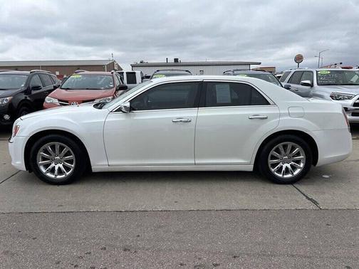 2011 Chrysler 300 Limited