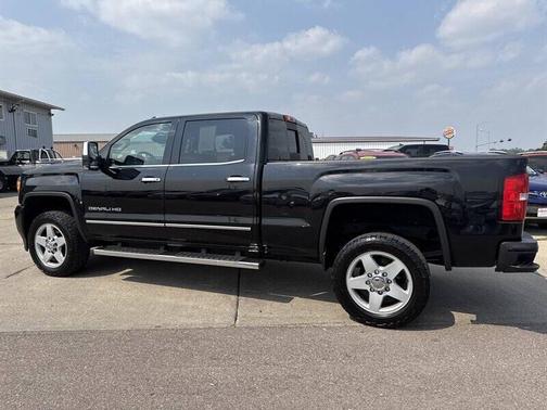 2015 GMC Sierra 2500 Denali