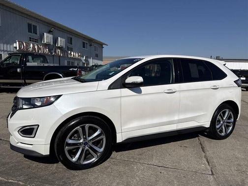 2016 Ford Edge Sport