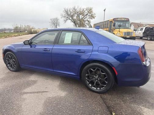2019 Chrysler 300 S