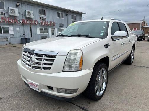 2008 Cadillac Escalade EXT Base