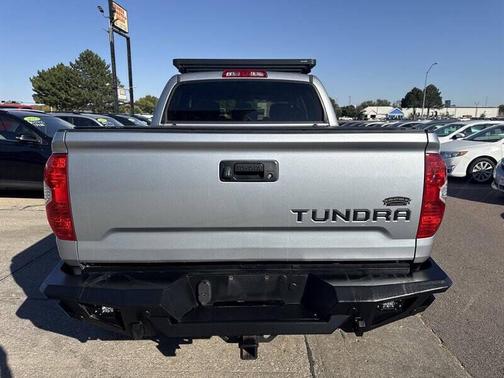 2017 Toyota Tundra SR5