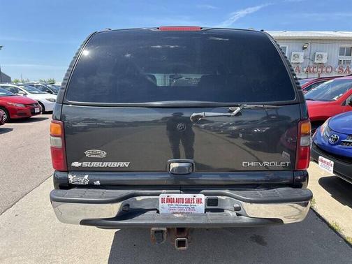 2003 Chevrolet Suburban 1500 LT