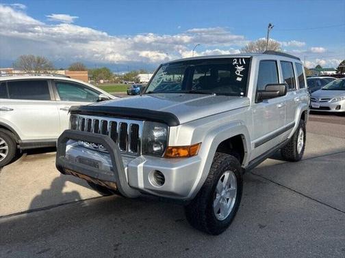 2008 Jeep Commander Sport