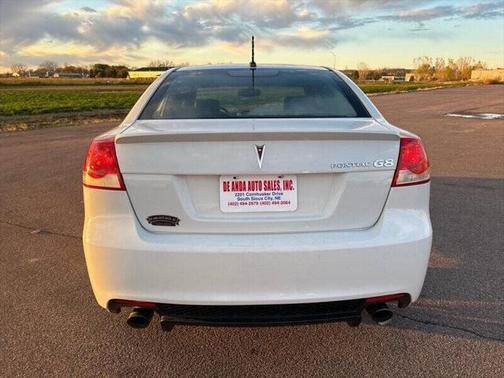2009 Pontiac G8 Base 4dr Sedan