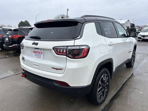 2021 Jeep Compass Trailhawk