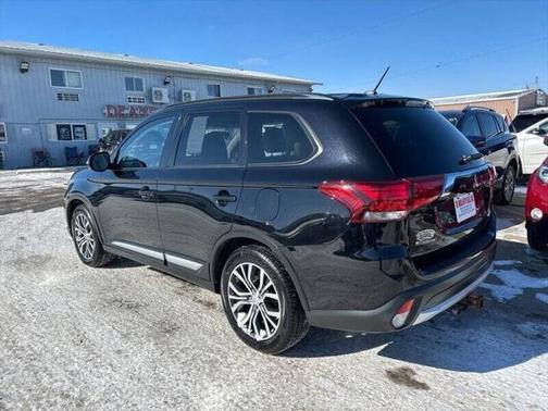 2016 Mitsubishi Outlander SEL