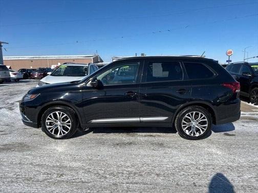 2016 Mitsubishi Outlander SEL