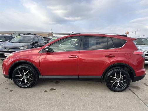 2016 Toyota RAV4 SE