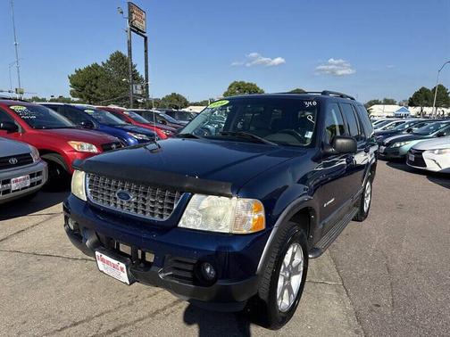 2004 Ford Explorer XLT
