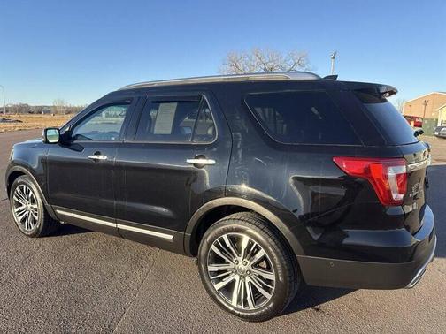 2016 Ford Explorer Platinum