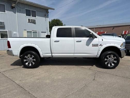 2016 RAM 2500 SLT