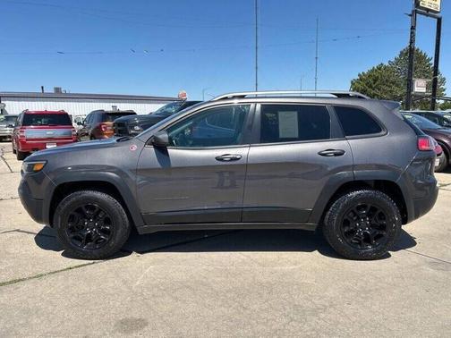 2019 Jeep Cherokee Trailhawk
