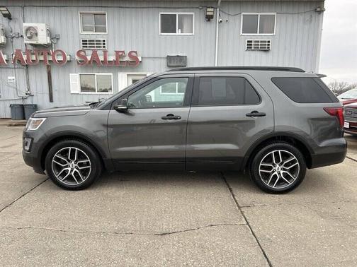 2016 Ford Explorer Sport