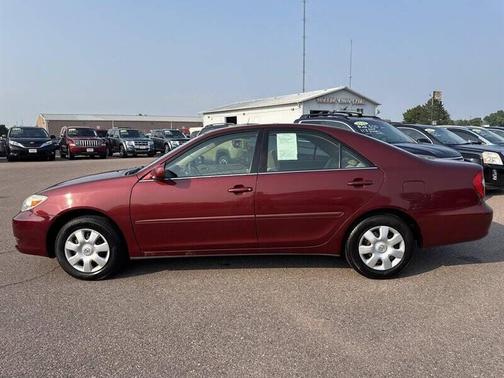 2004 Toyota Camry LE