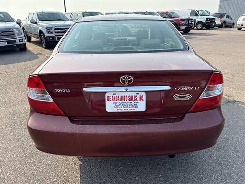 2004 Toyota Camry LE
