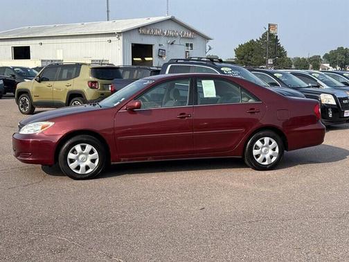 2004 Toyota Camry LE