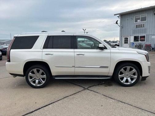 2015 Cadillac Escalade Luxury