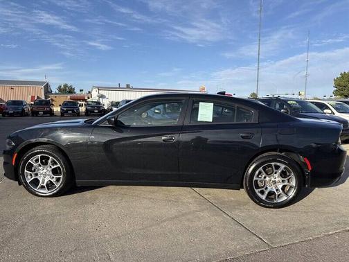 2015 Dodge Charger SXT