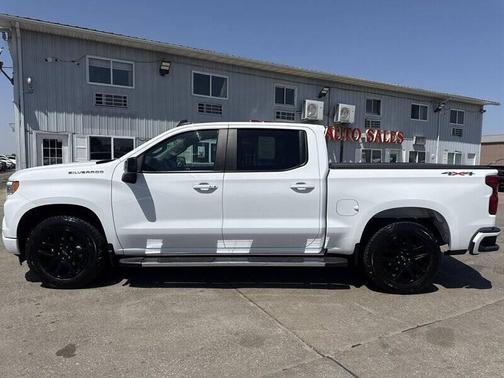 Summit White 2023 Chevrolet Silverado 1500 RST