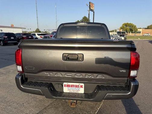 2017 Toyota Tacoma TRD Sport