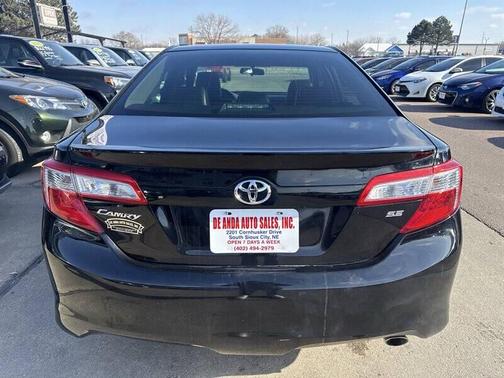 2014 Toyota Camry SE