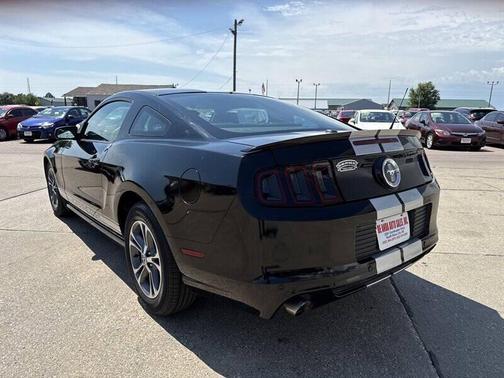 2014 Ford Mustang V6 Premium