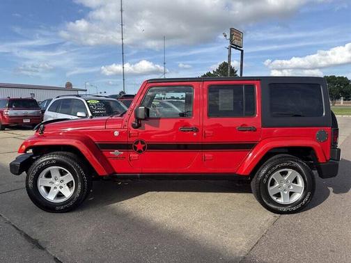 2014 Jeep Wrangler Unlimited Freedom Edition