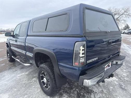 2002 GMC Sierra 2500 SLE H/D Extended Cab