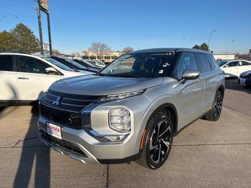 2022 Mitsubishi Outlander SE 2.5 2WD