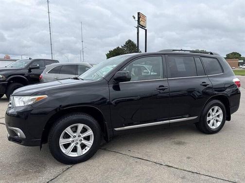 2012 Toyota Highlander SE