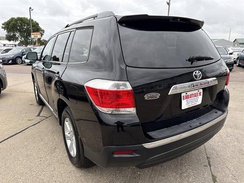 2012 Toyota Highlander SE