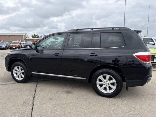 2012 Toyota Highlander SE