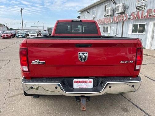 2018 RAM 3500 Big Horn Crew Cab 4x4 8' Box