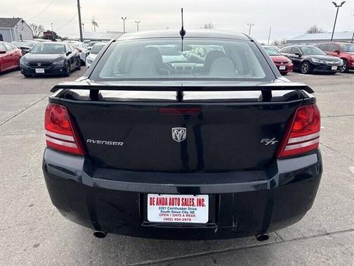 2008 Dodge Avenger R/T 4dr Sedan