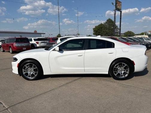 2016 Dodge Charger SXT