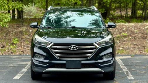 Black Noir Pearl 2017 Hyundai TUCSON Limited