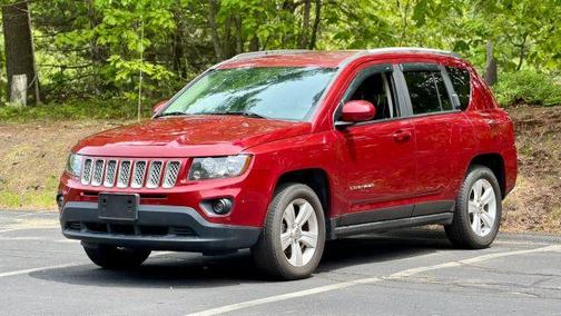 Red 2016 Jeep Compass Latitude