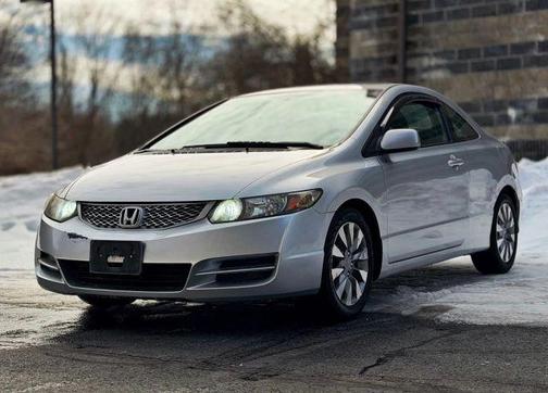 Silver 2009 Honda Civic EX
