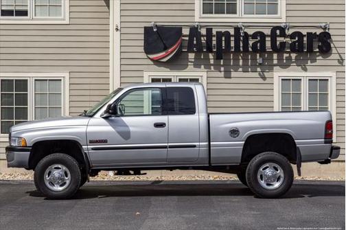2001 Dodge Ram 2500 ST Quad Cab