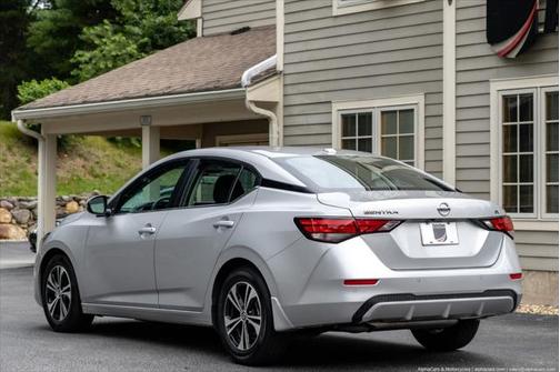 2023 Nissan Sentra SV