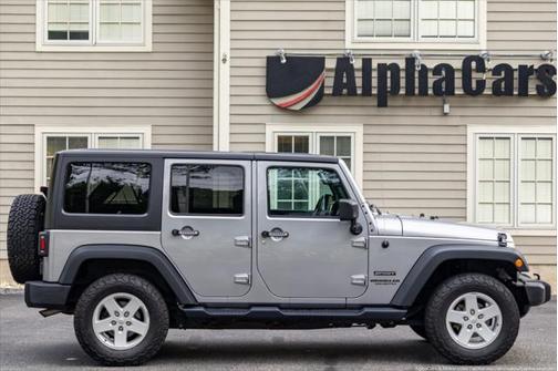 2017 Jeep Wrangler Unlimited Sport