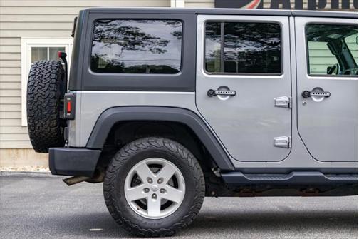 2017 Jeep Wrangler Unlimited Sport