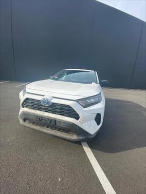 2022 Toyota RAV4 Hybrid LE