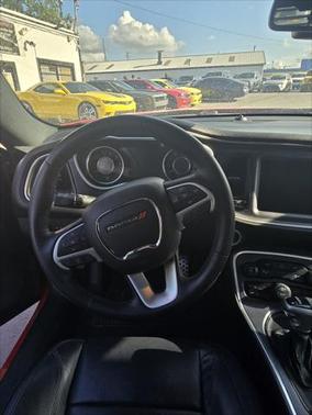 2015 Dodge Challenger SXT Plus