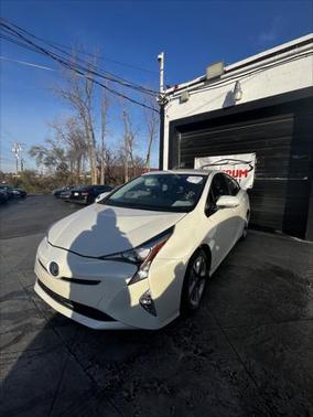 2018 Toyota Prius Two