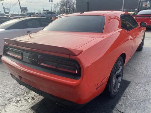 2018 Dodge Challenger SXT