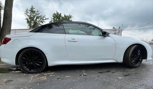 2012 INFINITI G37 Sport