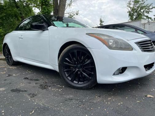 2012 INFINITI G37 Sport